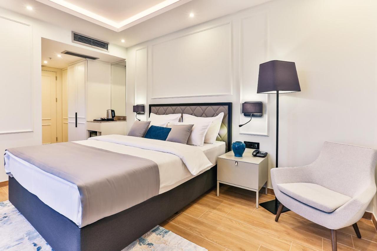 Boutique Hotel Momentum By Aycon Budva Exteriör bild