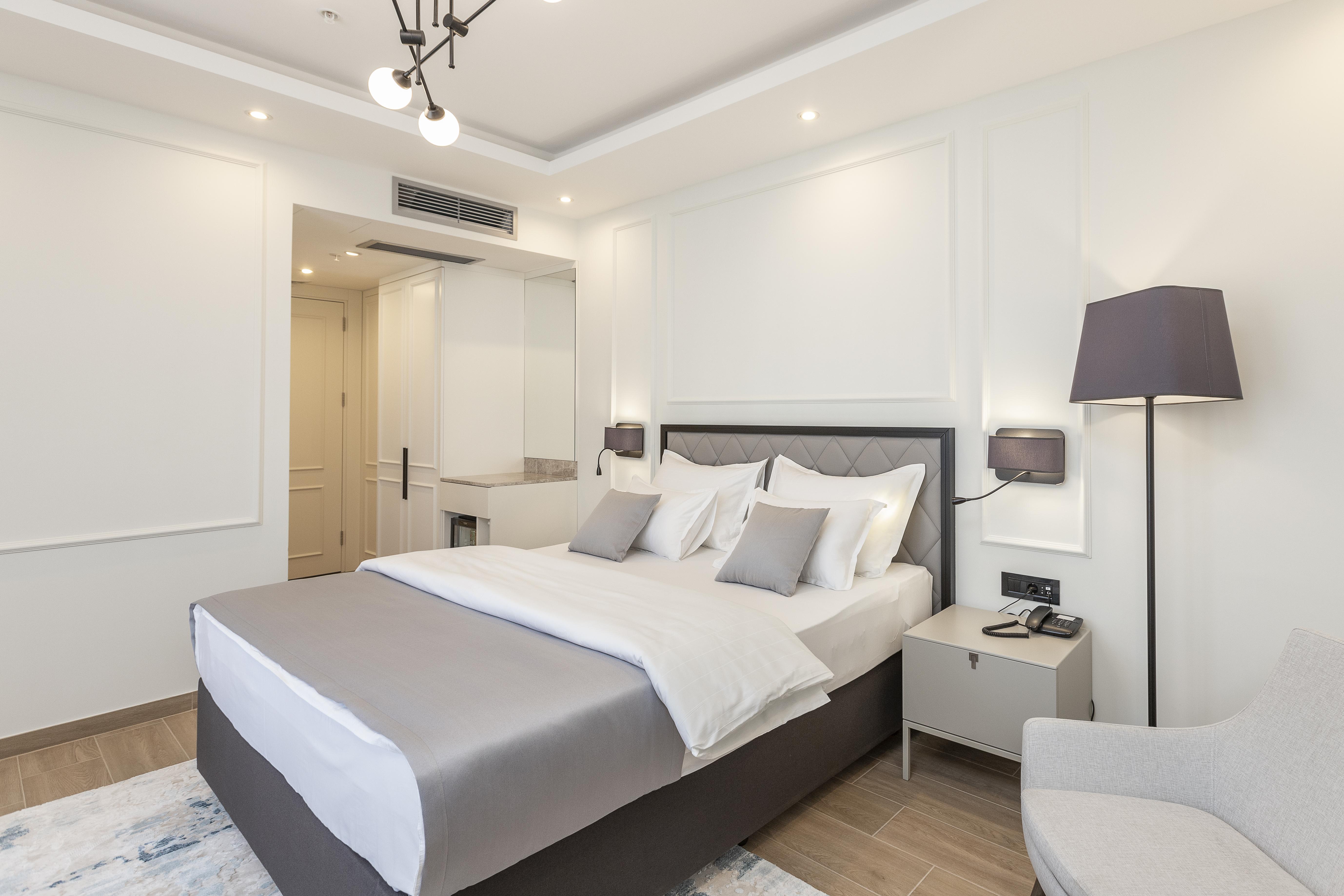 Boutique Hotel Momentum By Aycon Budva Exteriör bild