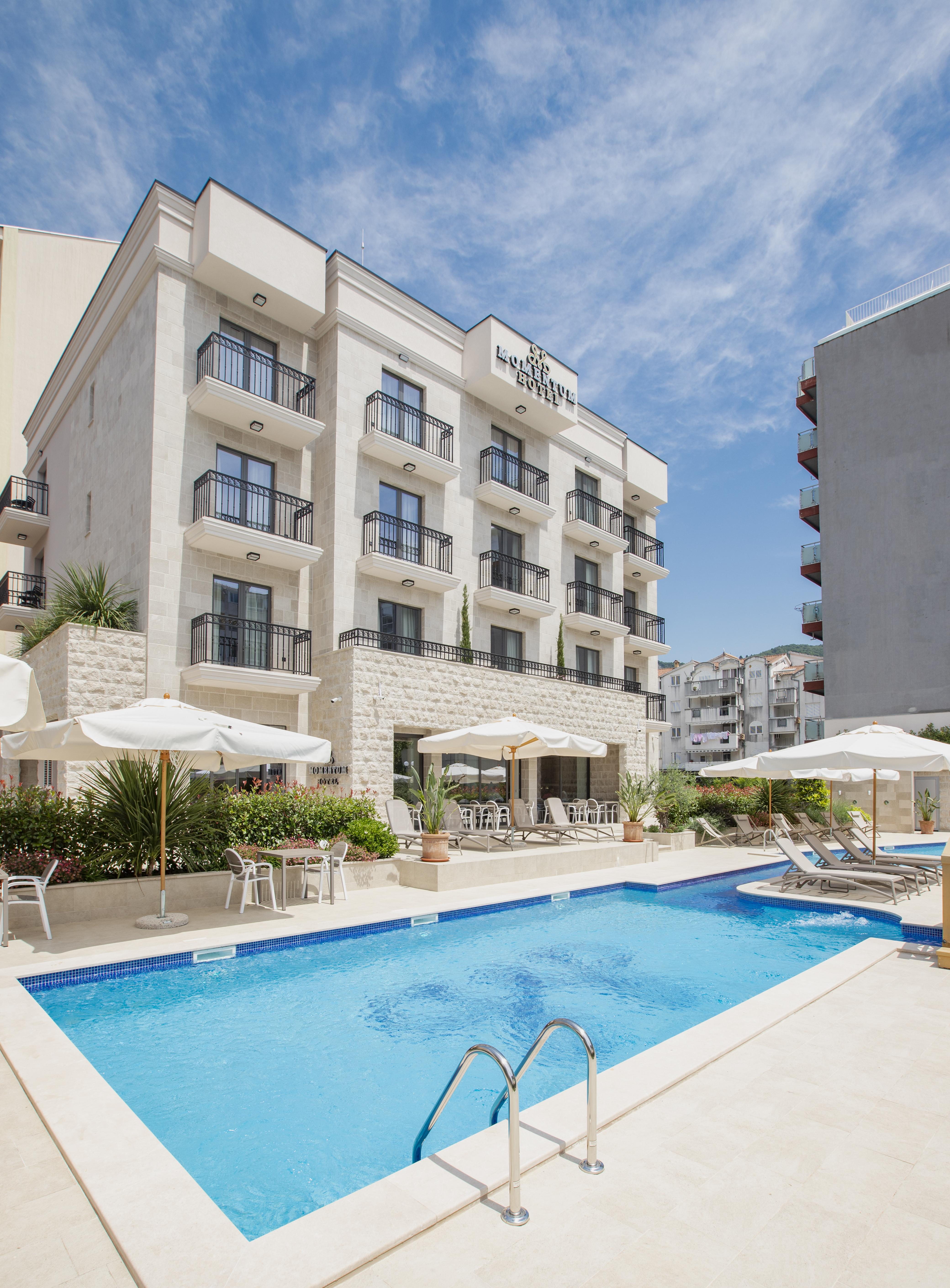 Boutique Hotel Momentum By Aycon Budva Exteriör bild