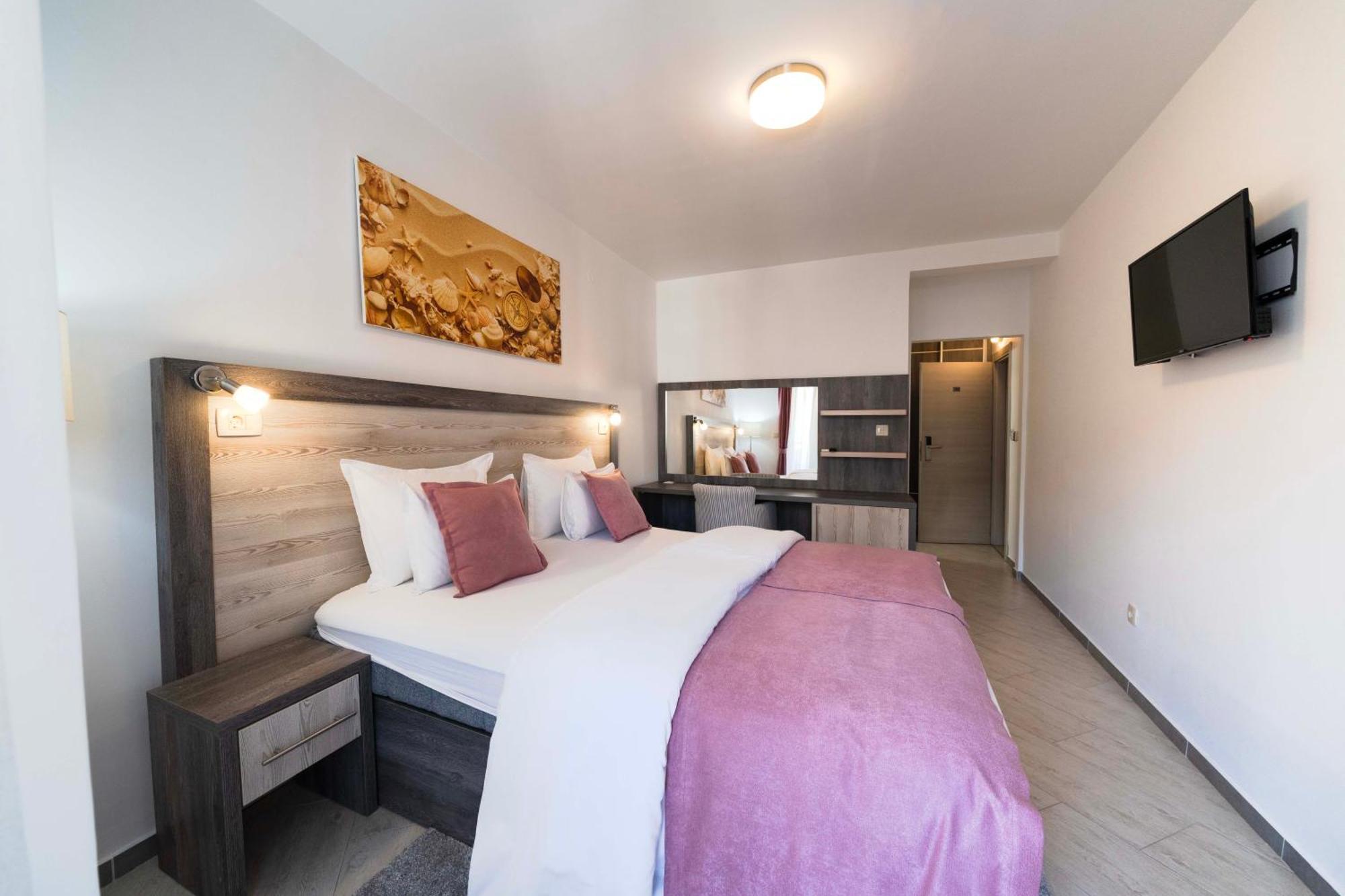 Boutique Hotel Momentum By Aycon Budva Rum bild